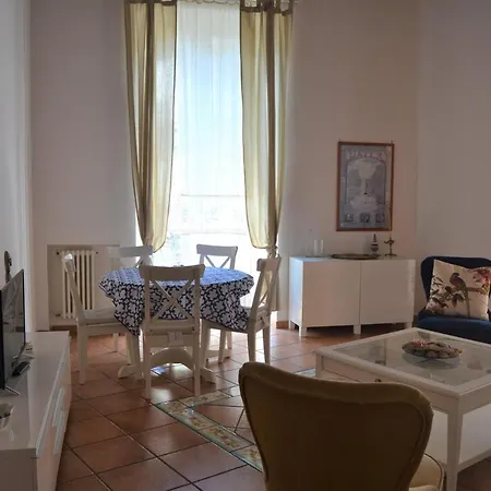 Giulia's * Nápoles